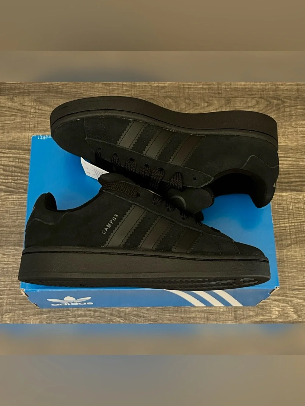 Adidas Campus 00s Black Suede Color Shoes    Kids Size-4.5